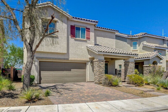 Building Photo - 1074 Fish Pond Ave