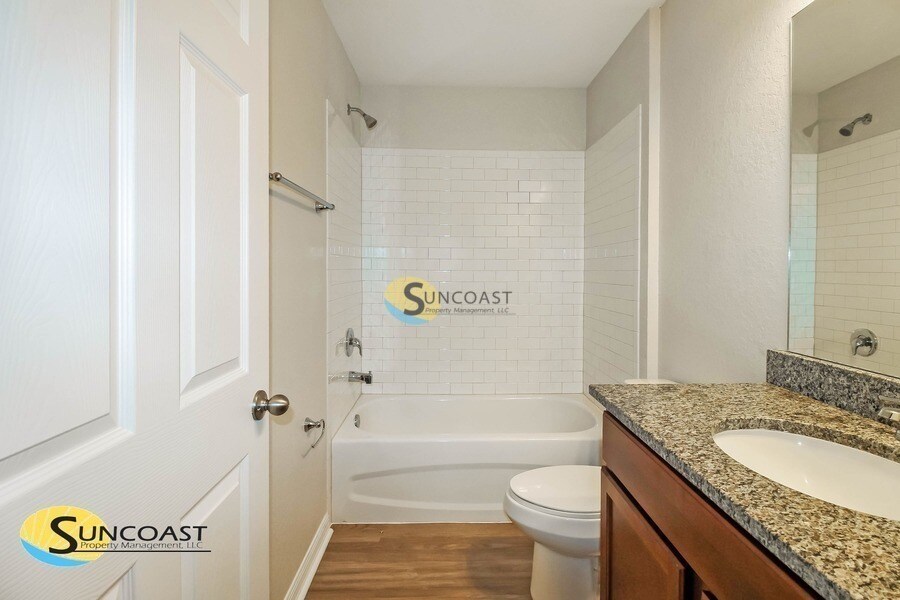 Building Photo - 60 Walnut Rd