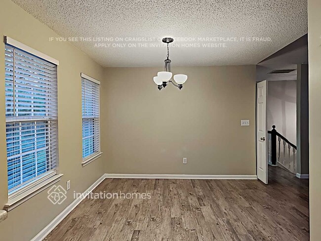 Building Photo - 432 Pecan Wood Cir
