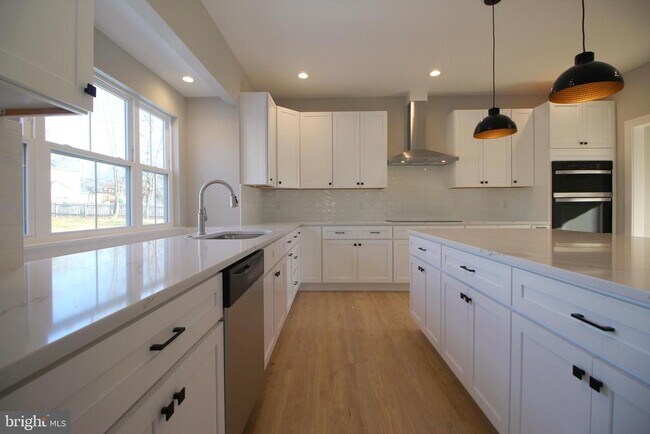 Building Photo - 224 Mill Race Dr