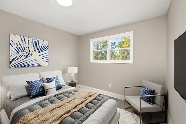 Building Photo - Affordable 2-Bedroom Apartment in Sumter, SC – Pinedale Apartments