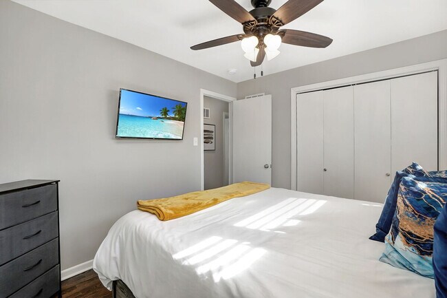 Building Photo - 18101 Marlin Ln