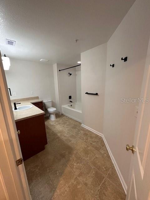 Building Photo - 5111 Bay Club Cir