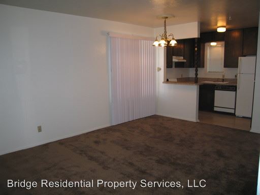 Building Photo - 4500 Camp Bowie Blvd