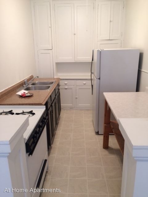 Building Photo - 3142 Lyndale Ave S