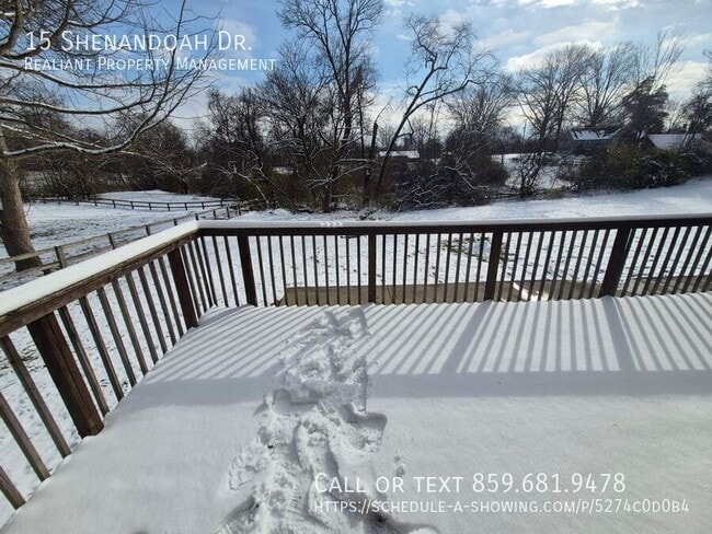 Building Photo - 15 Shenandoah Dr