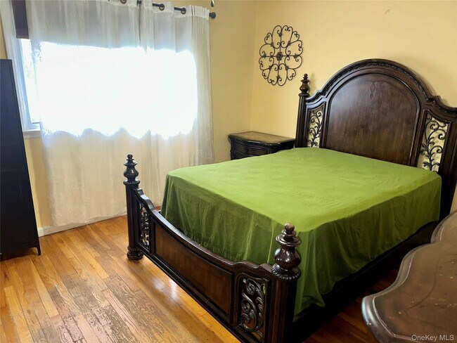 Building Photo - 1316 Mcclure Ave