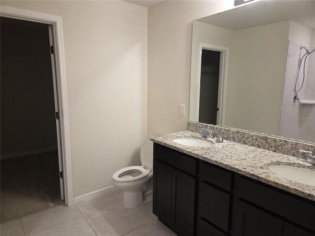 Building Photo - 1280 Regal King Dr