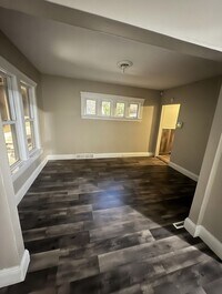 Building Photo - Charming Cape Cod Home with Character and Potential