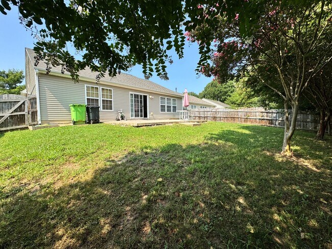Building Photo - 5337 Thunderidge Drive