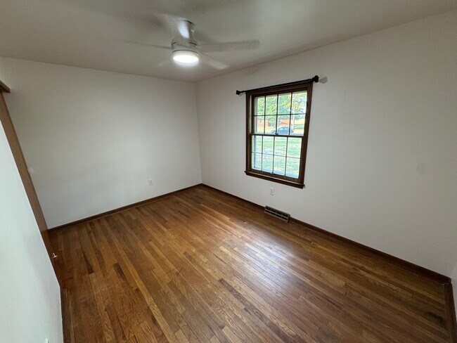 Building Photo - 5200 Winterhill Ct
