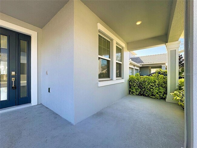 Building Photo - 11939 Satire St