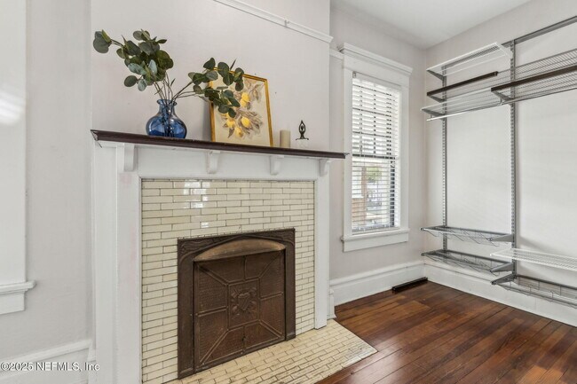 Building Photo - 2115 Forbes St