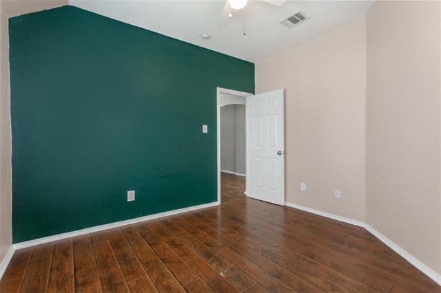 Building Photo - 9721 Meadow Rue Dr