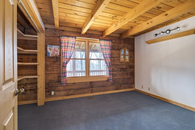 Building Photo - 1762 Burke Hollow Rd