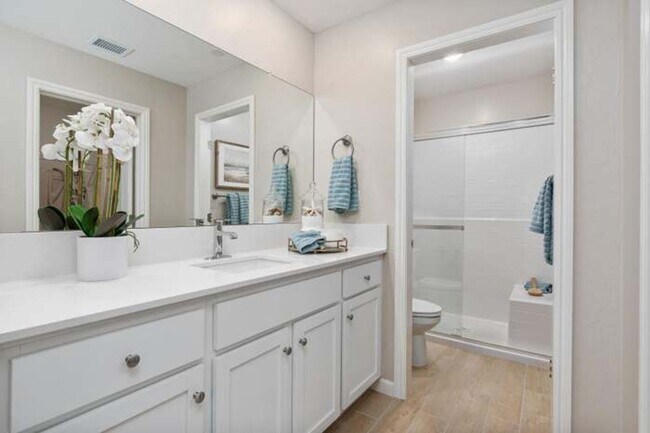 Building Photo - BRAND NEW 3/2.5 WIlson Home near Clovis South