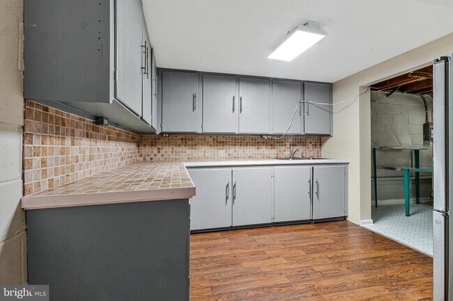 Building Photo - 7915 Journey Ln