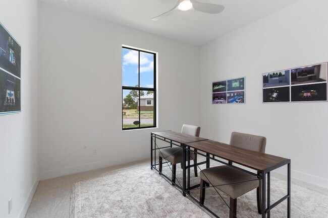 Building Photo - 13621 Le Christine Dr