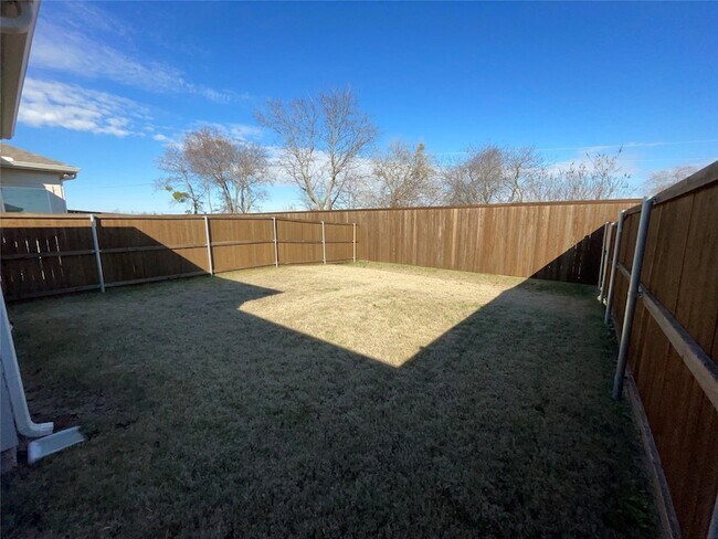 Building Photo - 2721 Ginger Ct