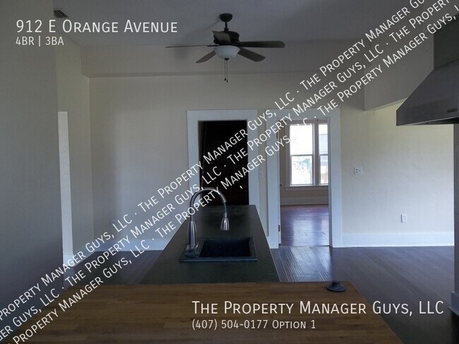 Building Photo - 912 E Orange Ave