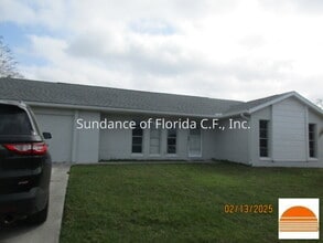 Building Photo - 301 Lariat Ln