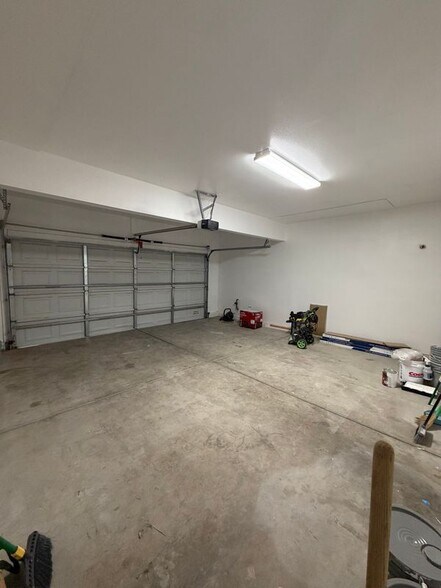 Building Photo - 1356 Comfrey Leaf Dr