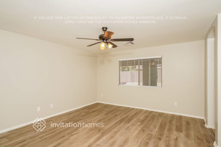 Building Photo - 15890 W Pima St