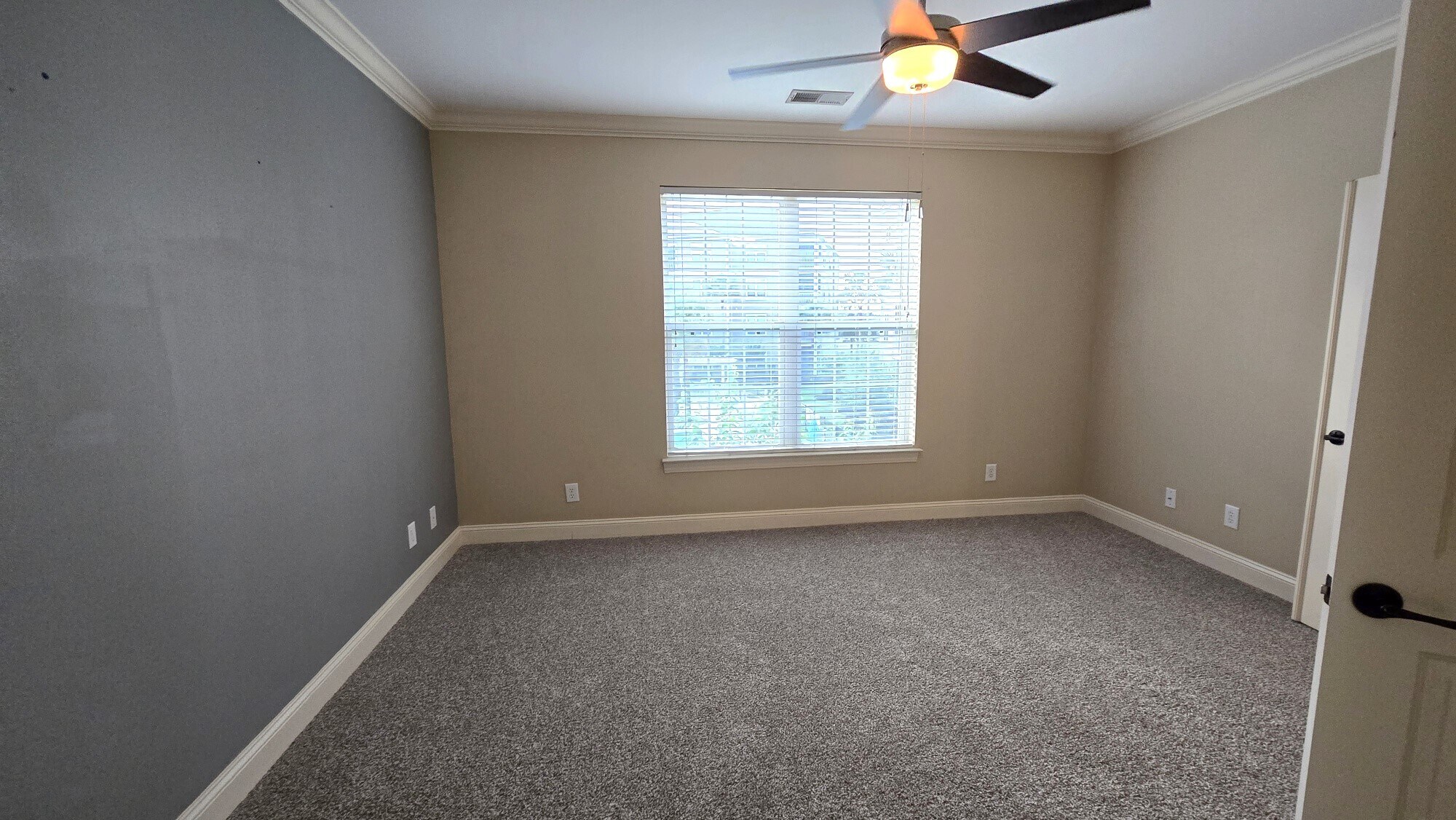 Building Photo - 118 Ella Kinley Cir