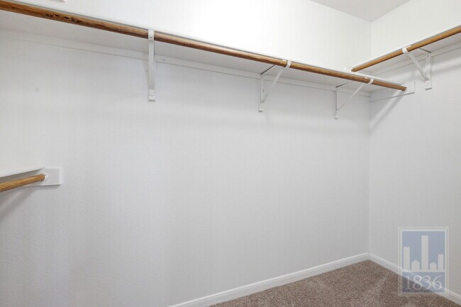 Building Photo - 10718 Claywood Dr