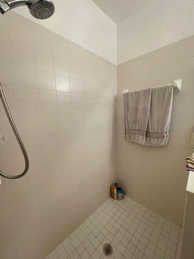 Building Photo - Charming 2BR Duplex in North Port