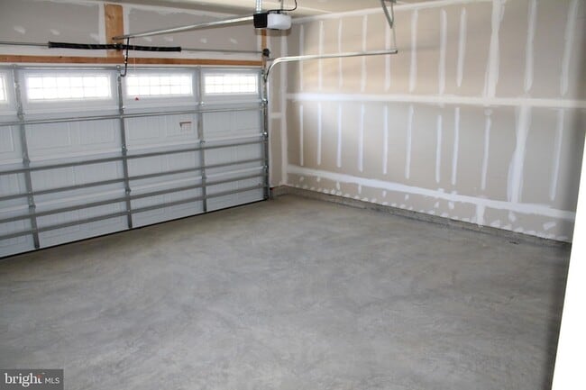Building Photo - 8946 Penrith Dr