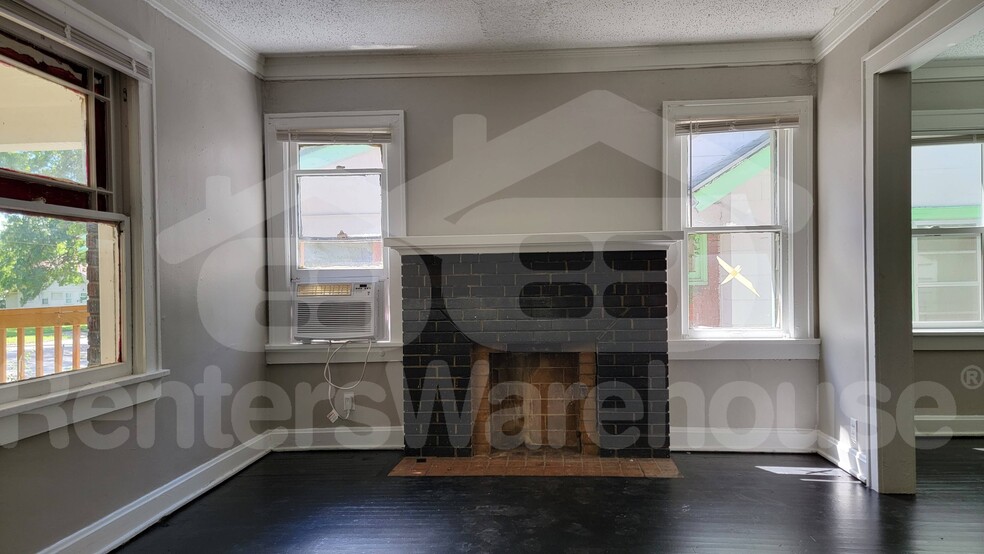 Building Photo - 5344 Brooklyn Ave