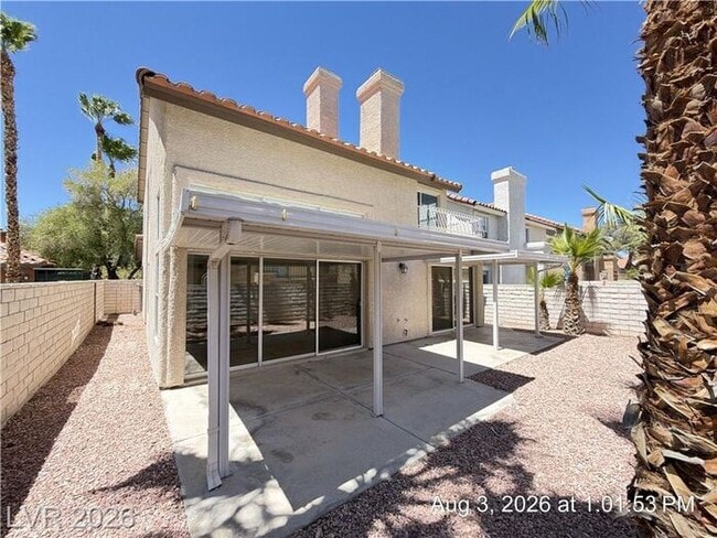 Building Photo - Beautiful Home with Private Balcony, Fireplace & Granite Kitchen
