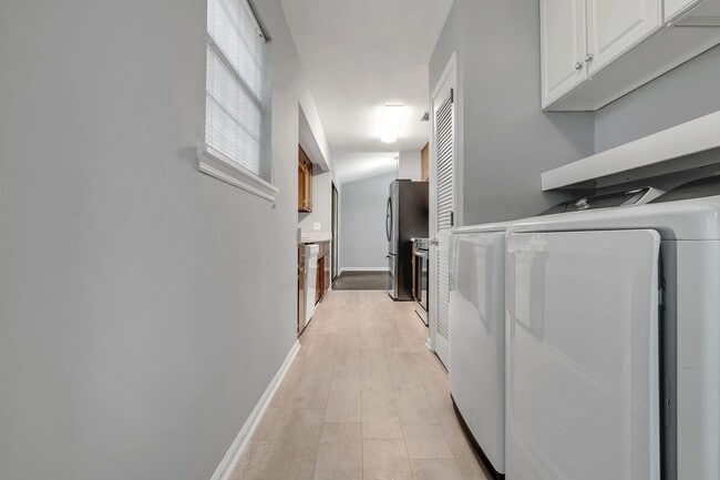 Building Photo - 6708 Chant Trail