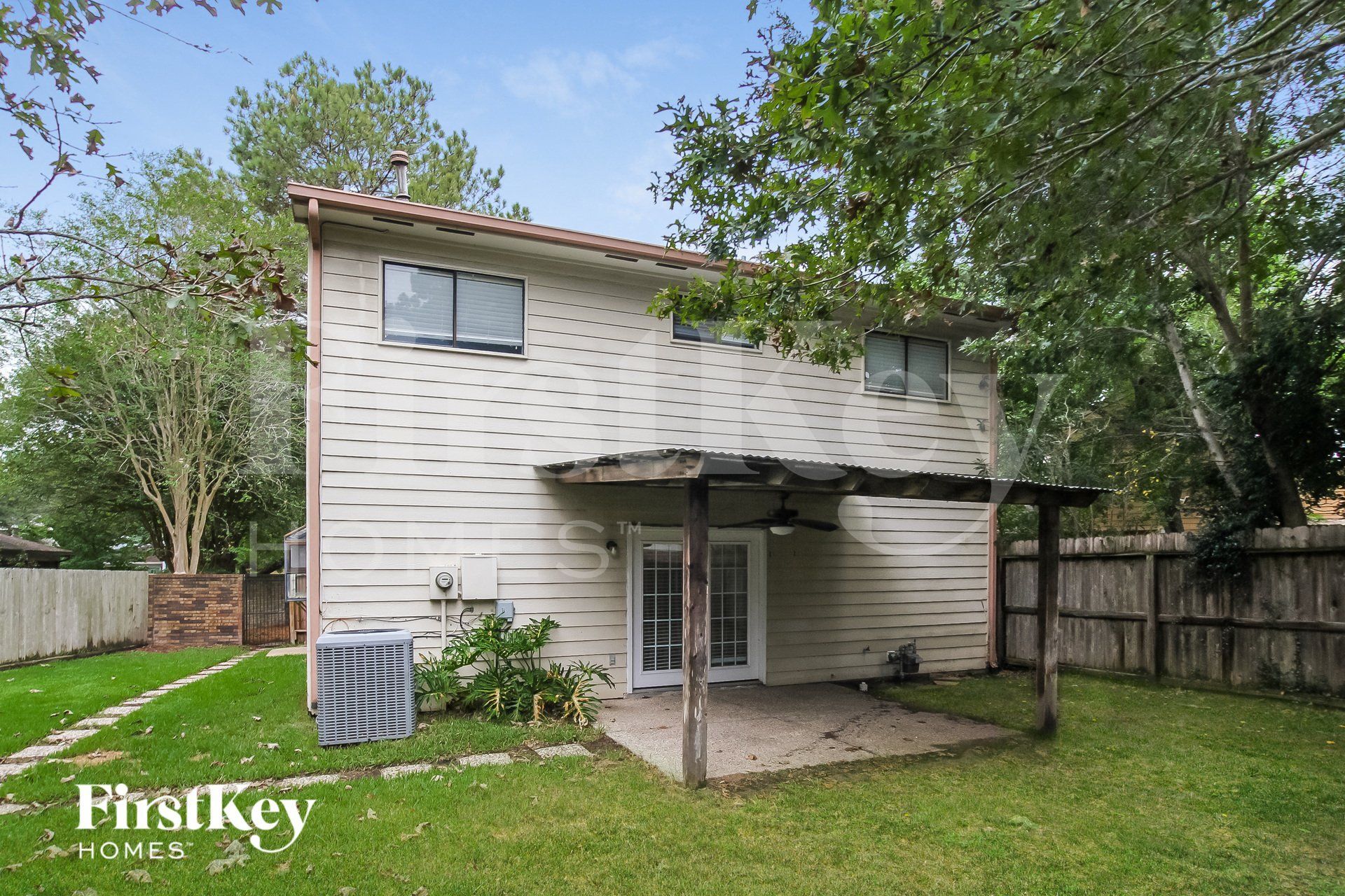 Building Photo - 7774 High Village Dr