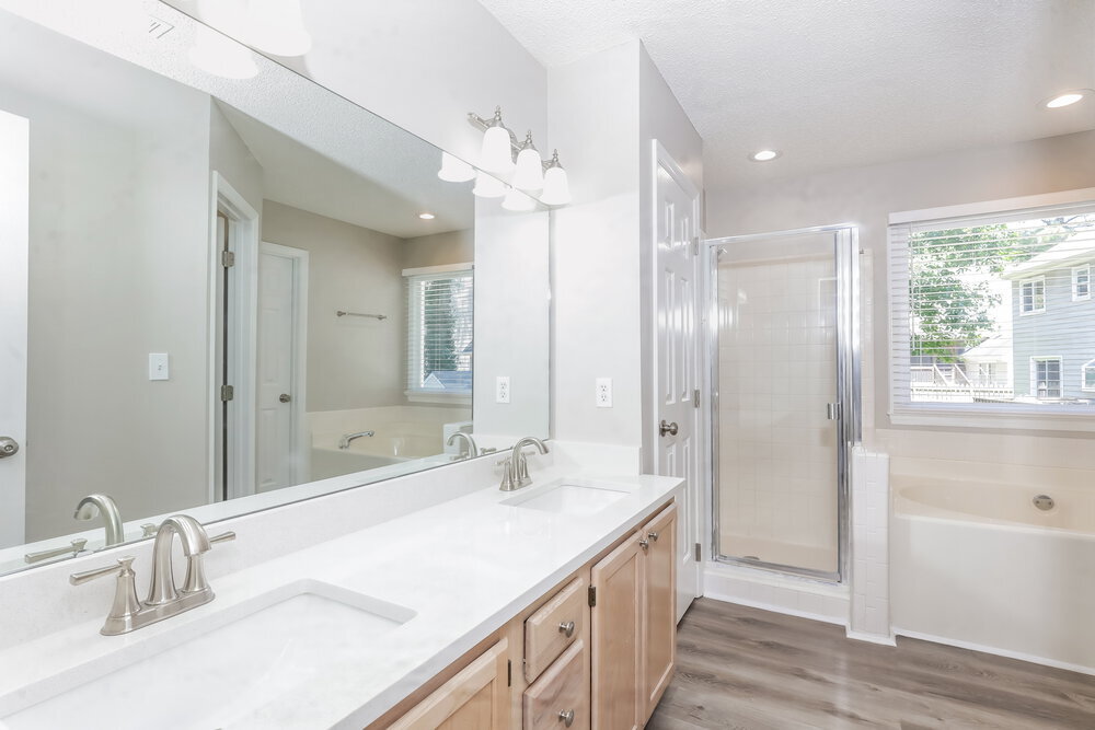Building Photo - 5017 Royal Dornoch Dr