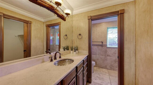 Building Photo - 4216 Plumosa Terrace