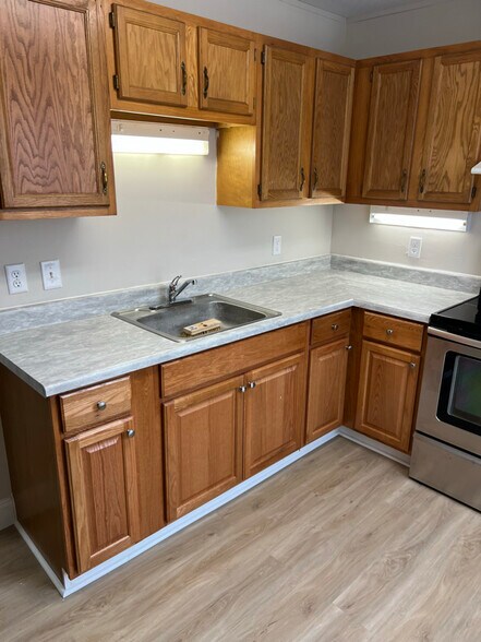 Building Photo - 124 Worthington Dr