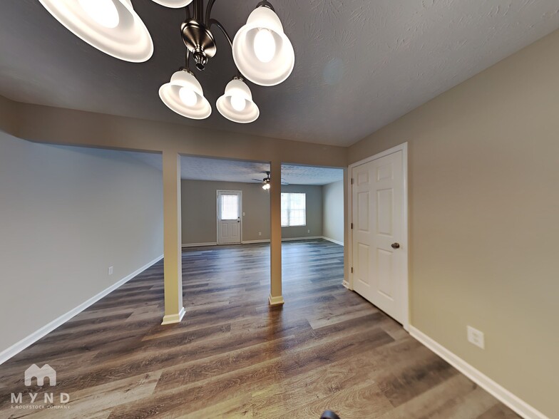 Building Photo - 2696 Creek Mill Ln