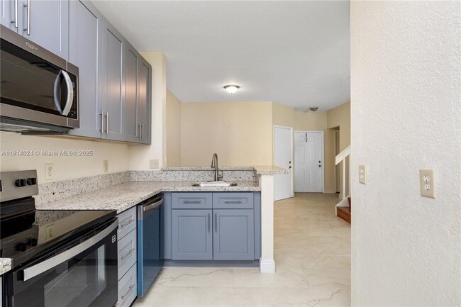 Building Photo - 4005 NW 91st Terrace