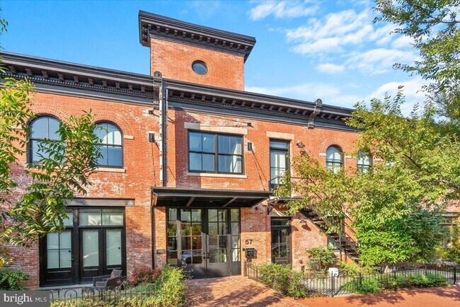 Building Photo - 57 N St NW