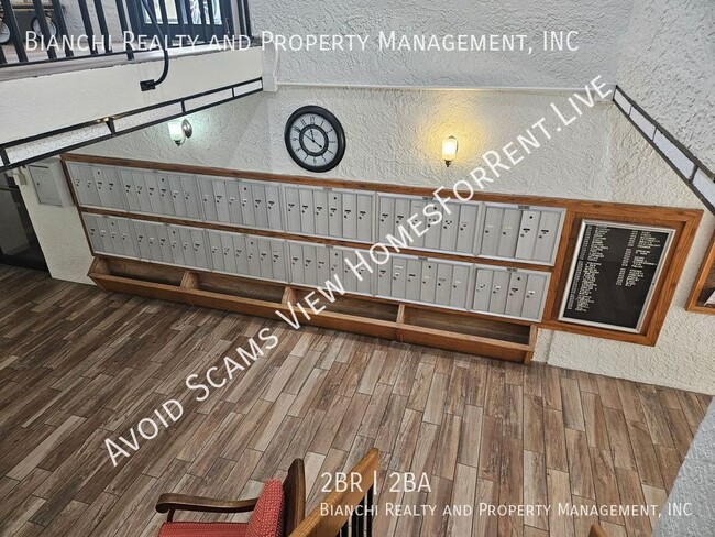 Building Photo - 6365 Bahia Del Mar Blvd S