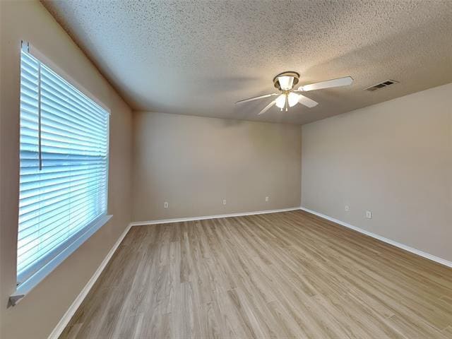 Building Photo - 8213 Cedarcrest Ln