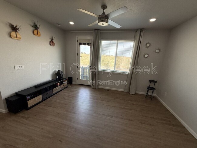 Building Photo - 13887 Deertrack Ln
