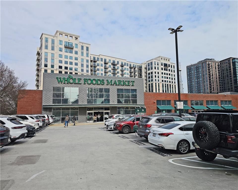 Building Photo - 91 Rumson Rd NE