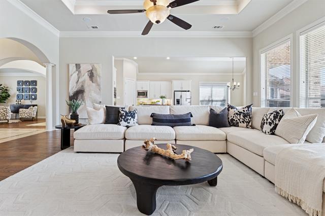 Building Photo - 2015 Crockett Cir