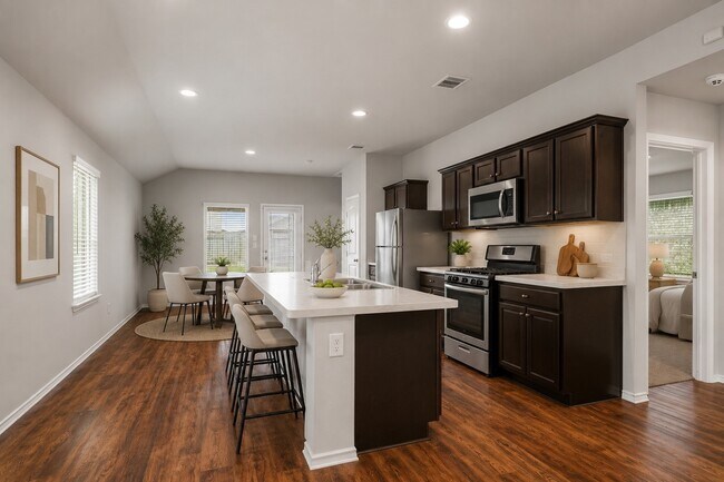 Building Photo - 2354 Otter Falls Dr
