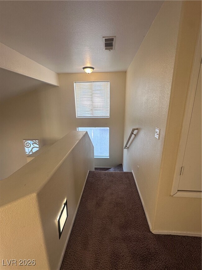 Building Photo - 7732 Donald Nelson Ave