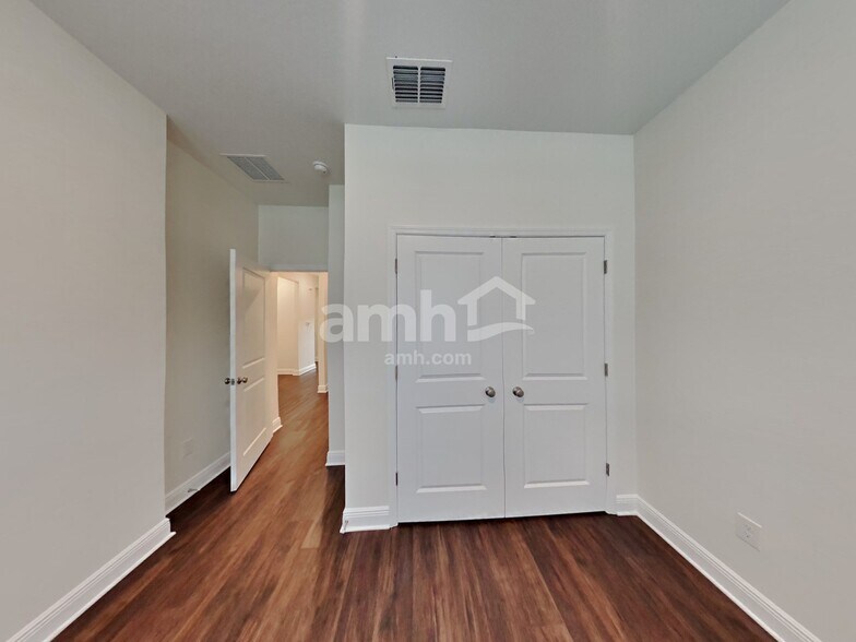 Building Photo - 6326 Emerald Hls Wy