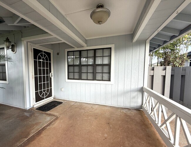 Building Photo - MALANAI IN KAPOLEI - 3 BDRM/2.5 BATH/ENCLOSED GARAGE